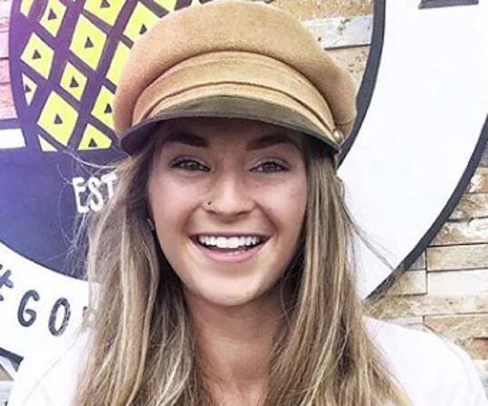 Katie Betzing - Bio, Facts, Family Life of YouTuber & Beauty Vlogger