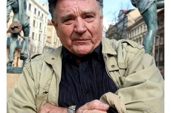 Richard Adam, hvězda popu 50. a 60. let: Ano, platila mě CIA!