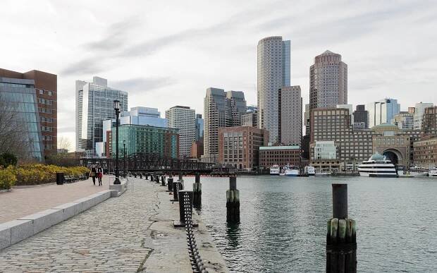File:Boston skyline from South Boston November 2015.jpg - Wikimedia Commons