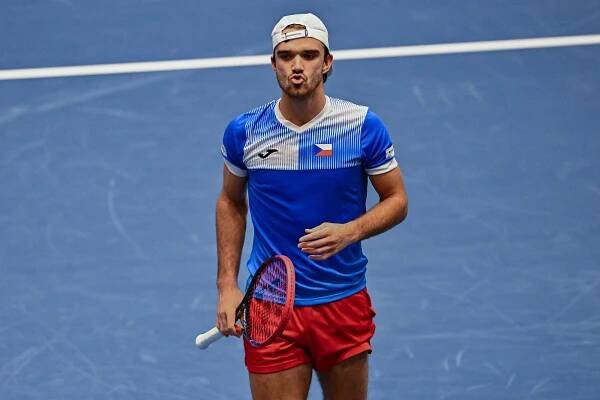 Macháč v Ostravě líbal Černou kočku. S parťáky chce vyhrát Davis Cup