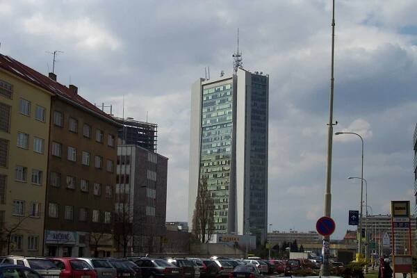 Soubor:Praha, Pankrác, Motokov.jpg – Wikipedie