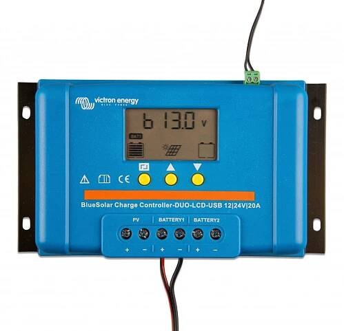 Victron Energy PWM DUO 12/24V 20A LCD+USB pro dvě baterie | Autobaterie Miloš Mulač