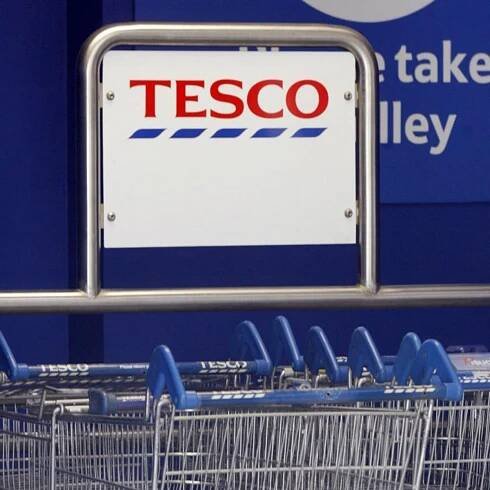 Tesco dostalo za koninu pokutu 650 tisíc korun