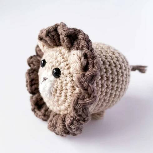 Lion no sewing free pattern