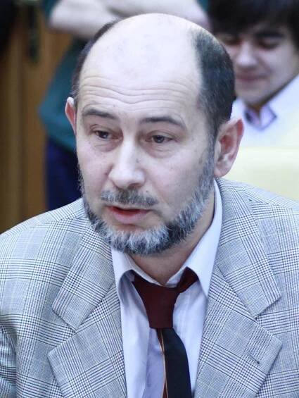 Alexander Buzgalin - Wikipedia