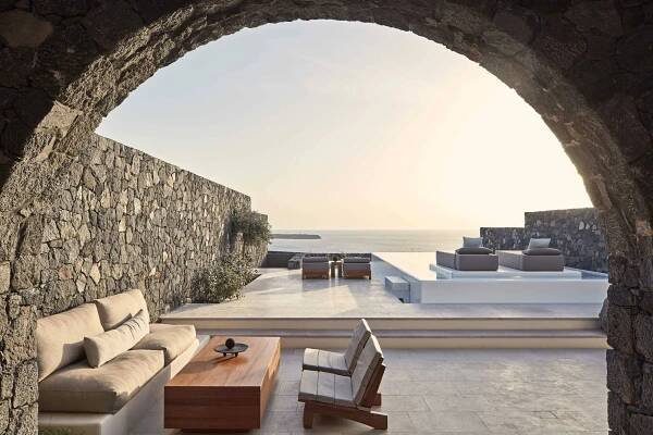 Canaves Epitome, Greece | Serandipians Hotel Partner