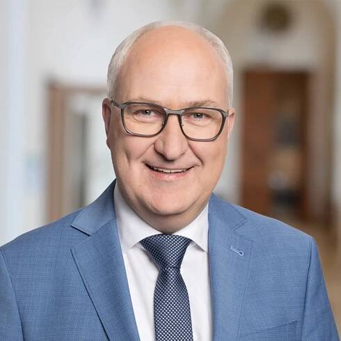 Helmut Schnotz