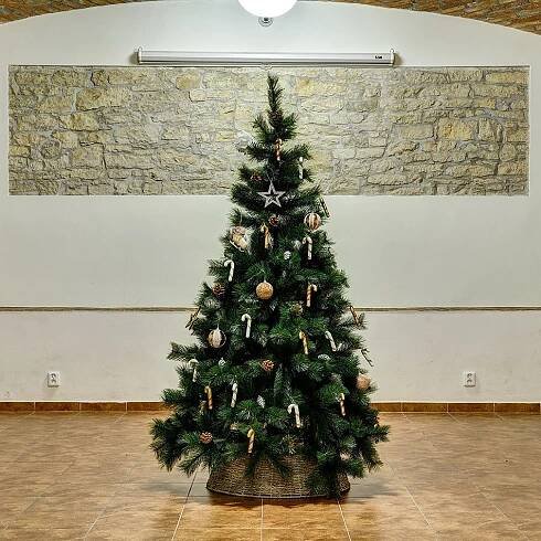 Umělý vánoční stromek, 210 cm