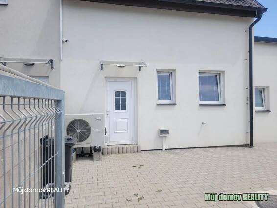 Pronájem bytů 2+1 Kostelec nad Labem - přehledný výběr nemovitostí