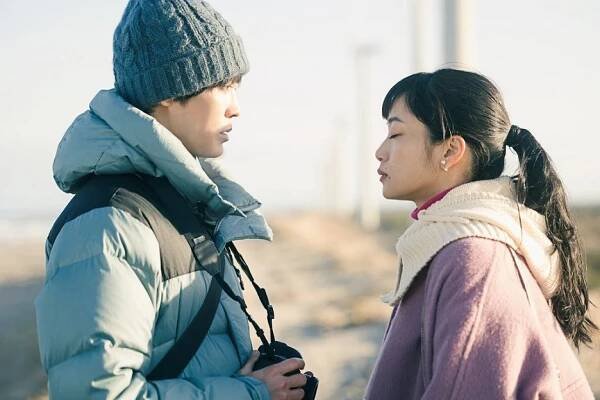 Kenta Izuka, Mai Fukagawa - Džinsei ni cunda moto idol wa, aka no tanin no ossan to sumu sentaku wo šita - Z filmu