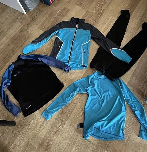 Dětské zimní oblečení cyklo/běžky za 1 000 Kč