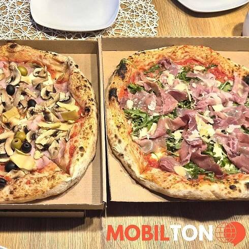 Pizza Benešov - Gatto Nero - Hráského 771 - pizza do ruky v hráského 771