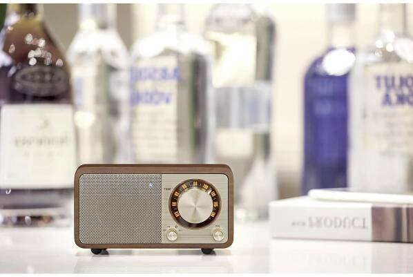 Sangean WR-7 Genuine Mini A500407 stolní rádio, FM, Bluetooth, s akumulátorem, třešňově červená : Půhy.cz