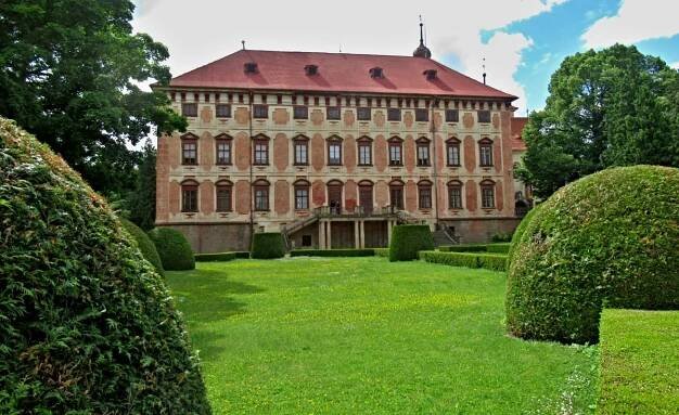 Malý tip na výlet: zámek Libochovice