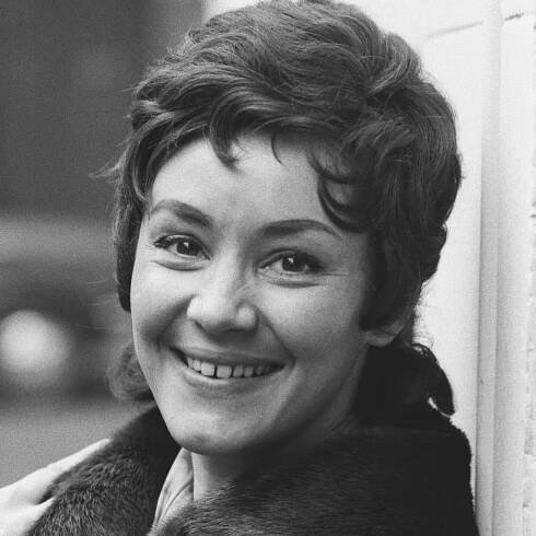 Edith Mathis, Radiant Swiss Soprano, Is Dead at 86