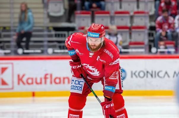 David Musil o roli táty, vysněné účasti na olympiádě i přítelkyni v kulinářské show | HC Oceláři Třinec