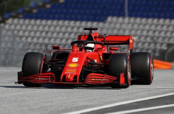 Balada o smutných očích Binottových aneb Těžká hodina Ferrari udeřila