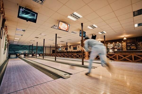 Bowling bar | MALEVIL