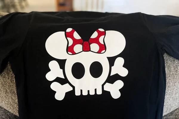 Minnie Mouse skull and cross bones tee shirt