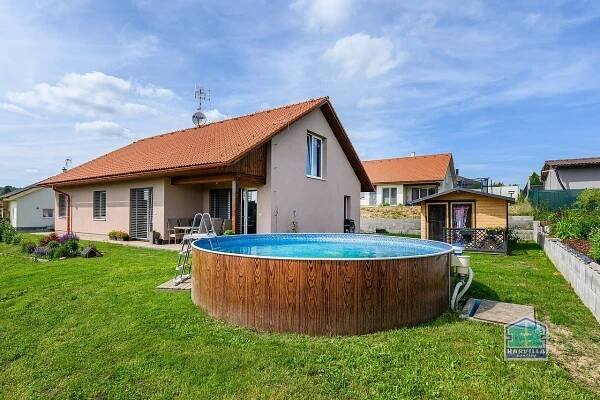 Prodej rodinného domu 121 m², pozemek 911 m², Všeruby
