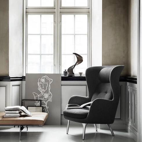 Fritz Hansen: Stühle, Leuchten, Tische • Online & im Store