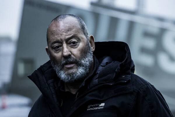 Francouzský herec Jean Reno povzbudil české zdravotníky a pacienty