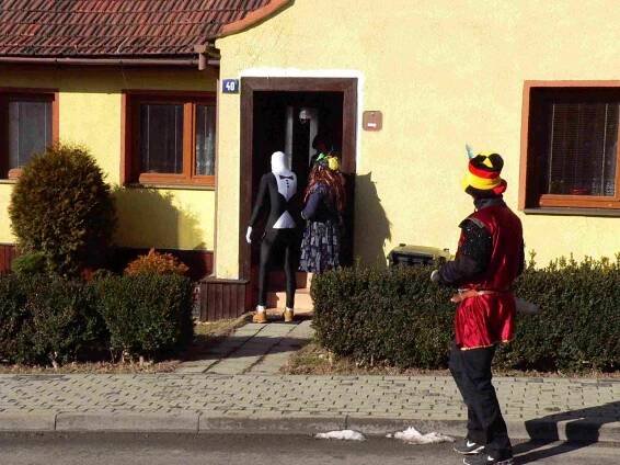 Rok 2016 - 02/2016 MASOPUSTNÍ PRŮVOD - Oficiální stránky obce Okrouhlá