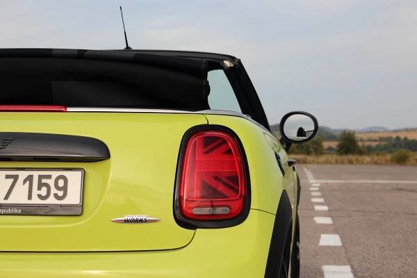 Test Mini JCW Cabrio: Top zábava | Autojournal.cz