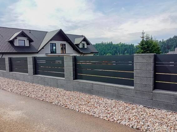 ALUgate CONFIGURE ALUMINIUM PALISAD FENCE - ALUgate výrobce hliníkových plotů