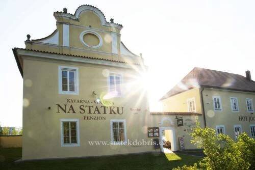 Penzion U tri statkaru, Dobříš (aktualizované ceny na rok 2025)