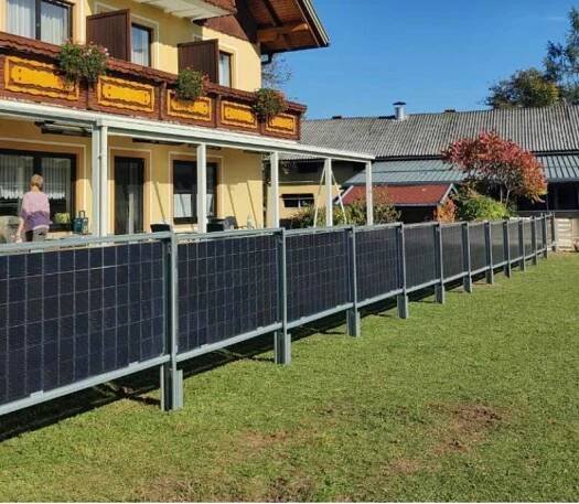 Fotovoltaické záhradné ploty – revolučný systém vertikálnych solárnych panelov 