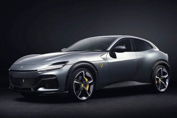 Video: Prvé SUV Ferrari exceluje na snehu!  1