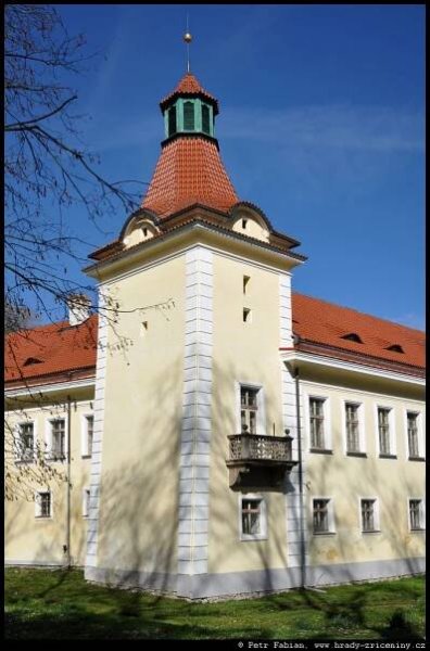 Hrady, tvrze, zámky a zříceniny – Fotografie z roku 2024 – 3.část / hrady-zriceniny.cz