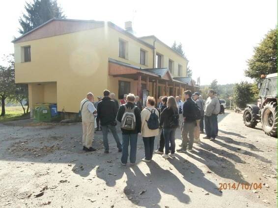 5. archeologická vycházka, 4.10.2014 - Oficiální stránky Městys Pecka