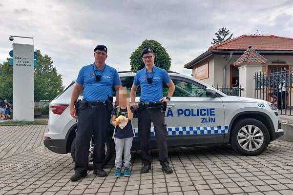 Ve zlínské zoo se ztratily dvě děti. Pátrali po nich strážníci i policisté - ZLIN.CZ