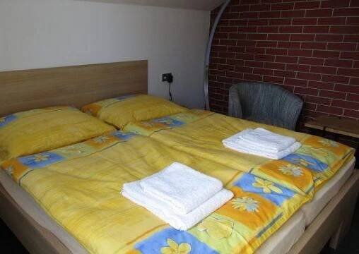 Penzion 65, Bílá Třemešná | Hotel.cz