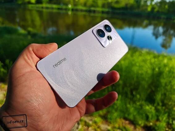 Recenze realme 14T 5G - zvýšená odolnost IP69 a 6000 mAh pod 7 tisíc Kč | Infoek.cz