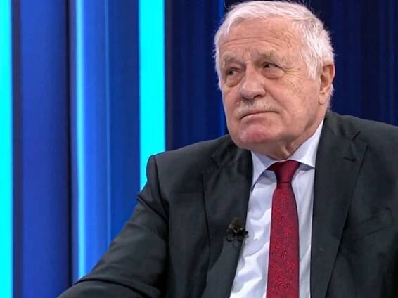 Václav Klaus starší: Chci novou stranu! Spíš chce zpátky na Hrad