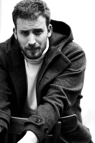 Jonas Bloquet - Acteur - UBBA 