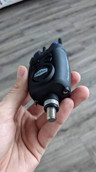 Recenze: Test hlásičů Delphin Memory 9V - Rybářské návody