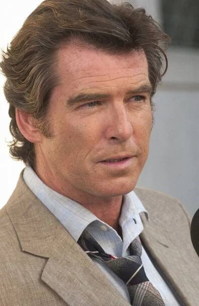 Zákon přitažlivosti - Z filmu - Pierce Brosnan