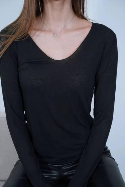 Basic tričko na V výstrih Sensuelle - La Mademoiselle