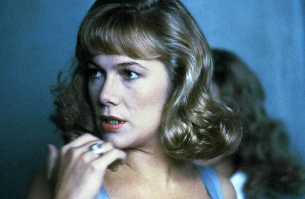 Kathleen Turner on the set of "Peggy Sue Got Married," 1986 | Source: Getty Images