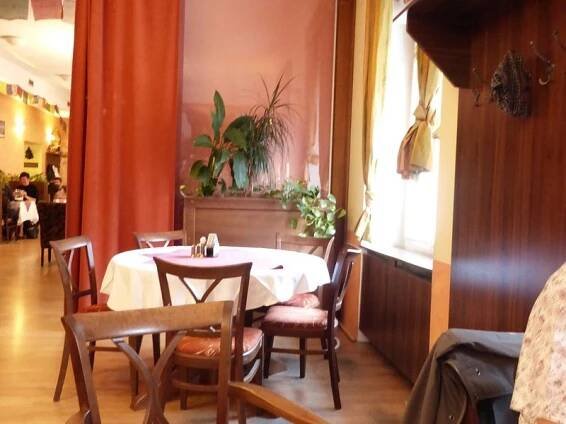 RESTAURACE POTREFENÁ HUSA ČESKÉ BUDĚJOVICE, Ceske Budejovice - Menu, Prices & Restaurant Reviews - Tripadvisor