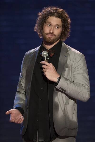 T.J. Miller: Náfuka k popukání (2017)