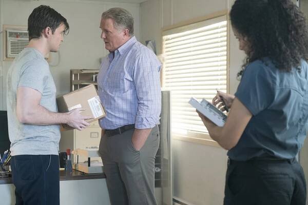Z onoho světa - No Es Bueno - Z filmu - Burkely Duffield, Michael McGrady