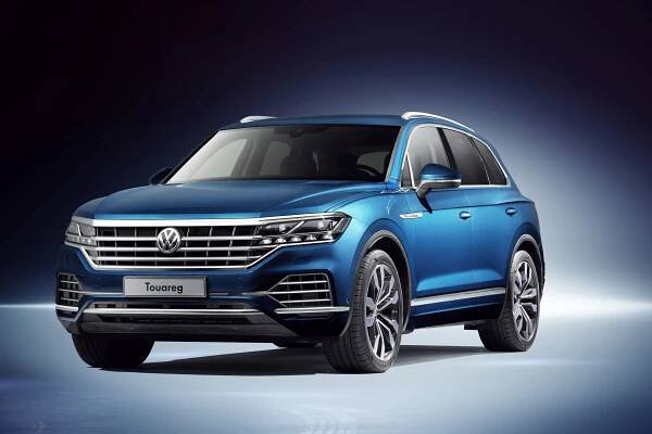 Volkswagen Touareg pořádně narostl, plug-in hybrid má přes 360 koní