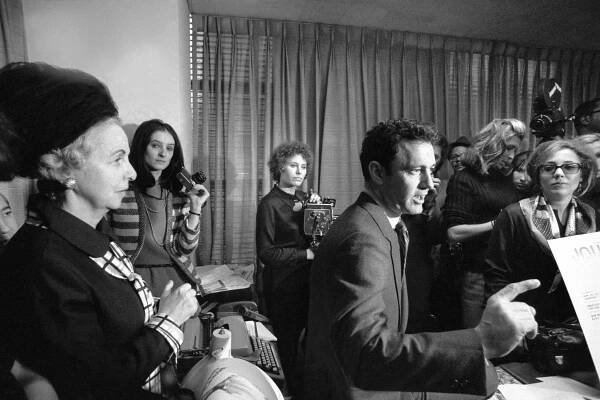 John Mack Carter, 86, Is Dead; Led ‘Big 3’ Women’s Magazines