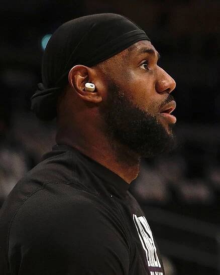 LeBron James Beats Studio Buds 3