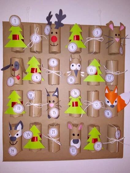 https://www.facebook.com/photo.php?fbid=2498908873457832&set=gm.2402980333064… | Adventkalender basteln, Basteln weihnachten adventskalender, Weihnachtszeit basteln